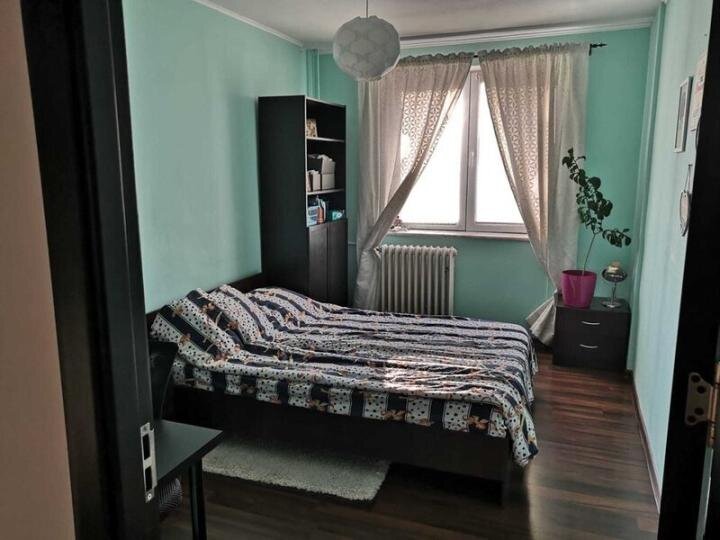 Obor, Veranda Mall, decomantat, metrou 5 minute,